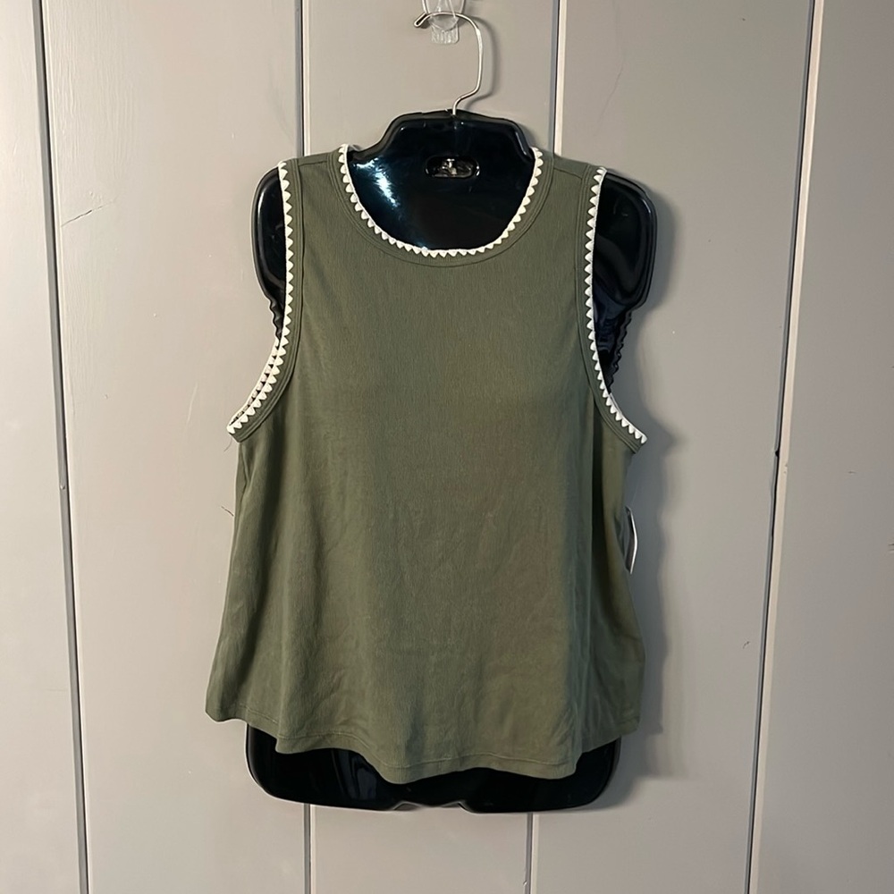 NWT Old Navy Tank Top Green Boho Festival Artsy Minimalist Gorpcore Fairy Casual